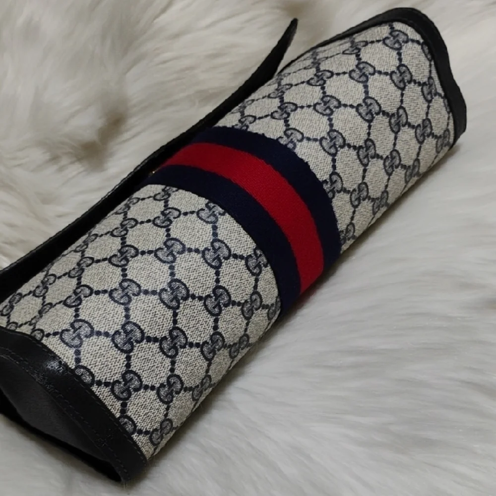 SALE! Authentic Gucci GG Supreme Sherry Line Leather Vtg Clutch Bag - Picture 7 of 16